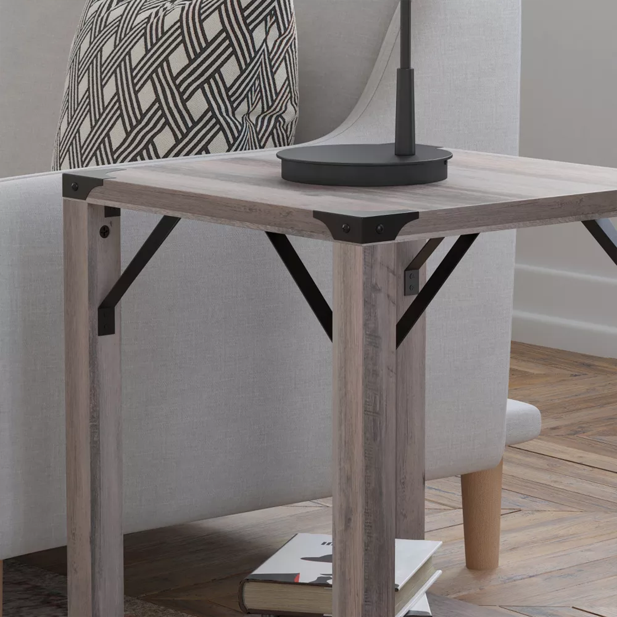 Beistelltisch im modernen Landhausstil mit unterem Regalbrett Aufbewahrungstisch